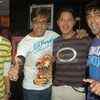 Article image for: '<i class="tbold">paying guest</i>' meet Fans