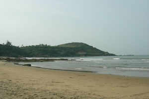 300px x 200px - Gokarna Beach | Beaches in Karnataka | Gokarna Beach Huts | Times of India  Travel