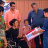 Article image for: Adi special gift for Ishimaa in '<i class="tbold">ye hai mohabbatein</i>'