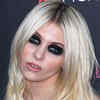 Article image for: New pictures of <i class="tbold">Taylor Momsen</i>