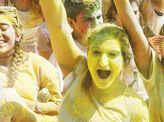 Holi-style colour run in Beirut