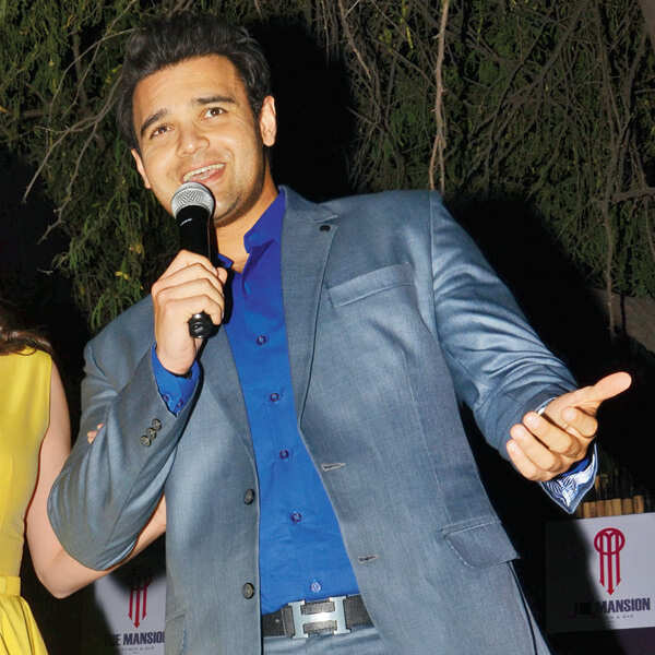 Mimoh Chakraborty Pictures