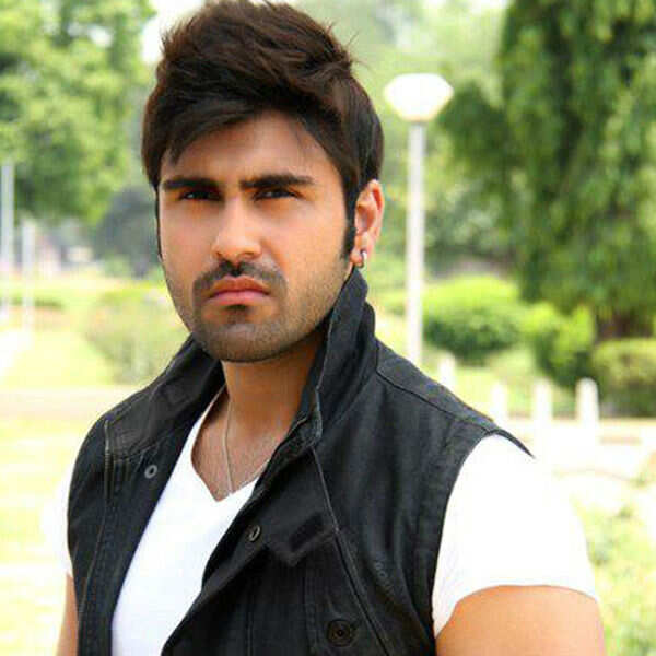 Aarya Babbar