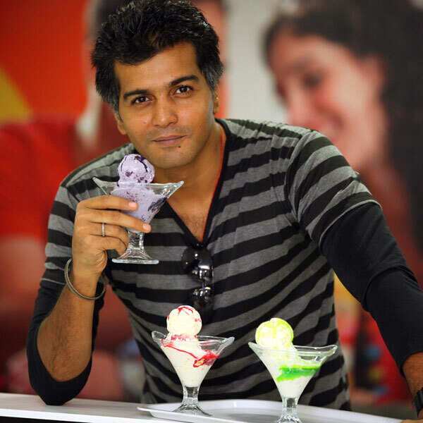 Vinay Rai Images