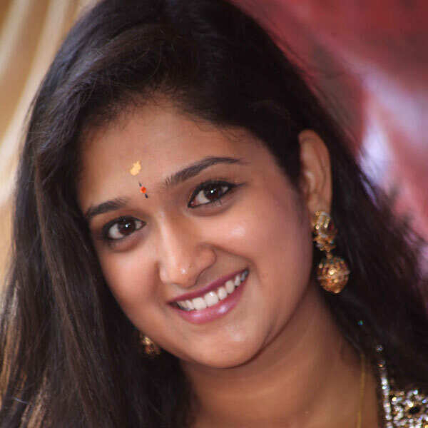 Roopika Images