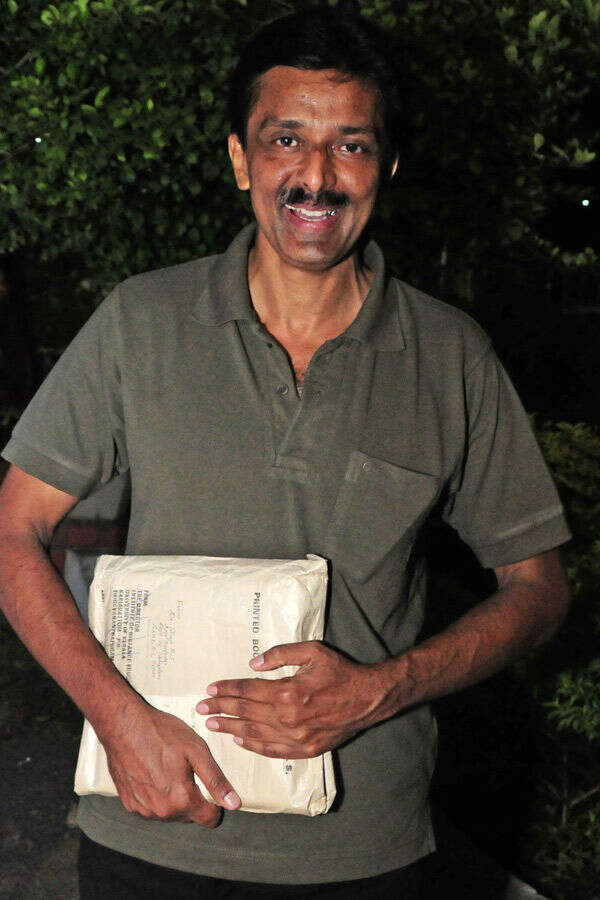 Vinu Abraham Photos