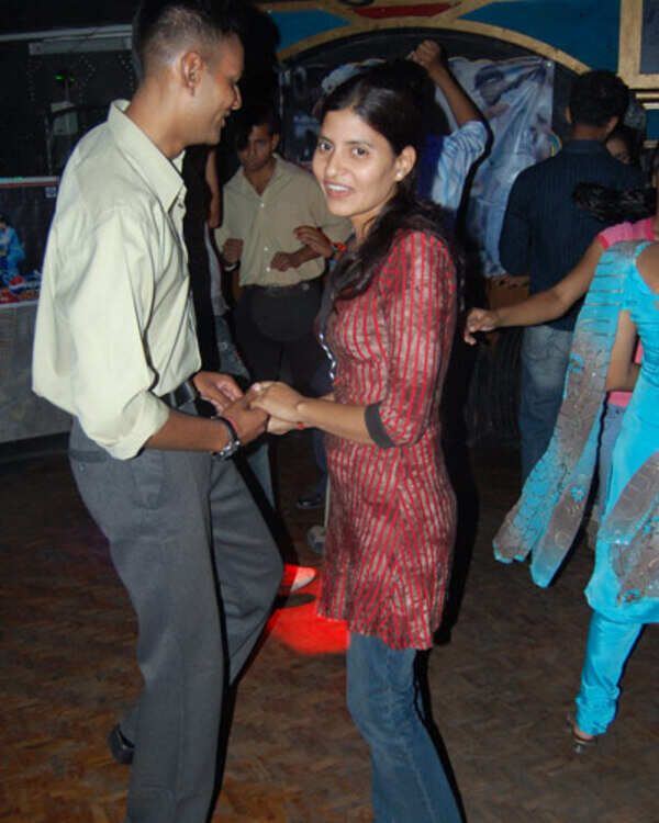 Arun Shukla Images