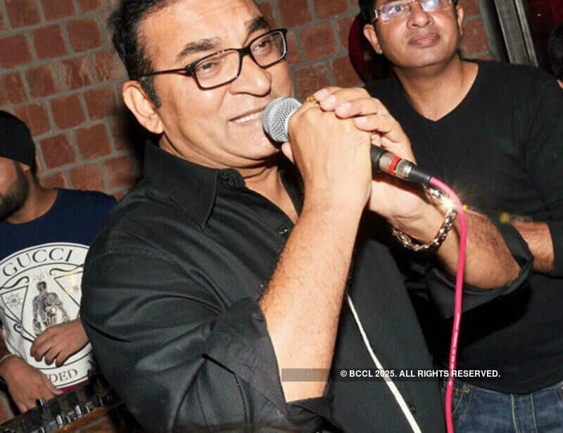 Hybrid: Launch party