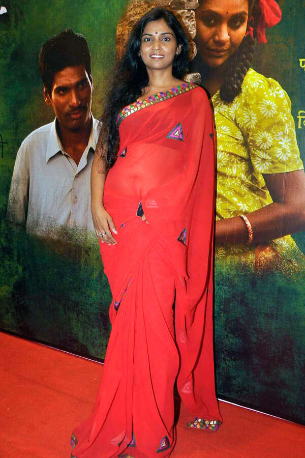 Usha Jadhav Wallpapers