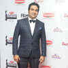 Article image for: New pictures of <i class="tbold">gopi   sundar</i>
