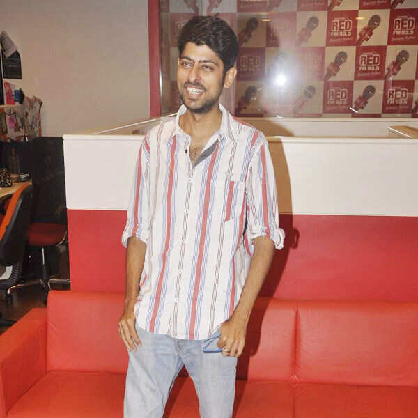 Varun Grover Images