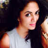 TV Celebs on Twitter: How they define themselves