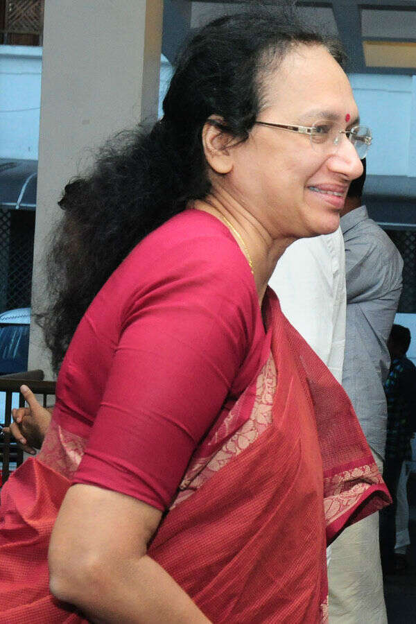 Nalini.