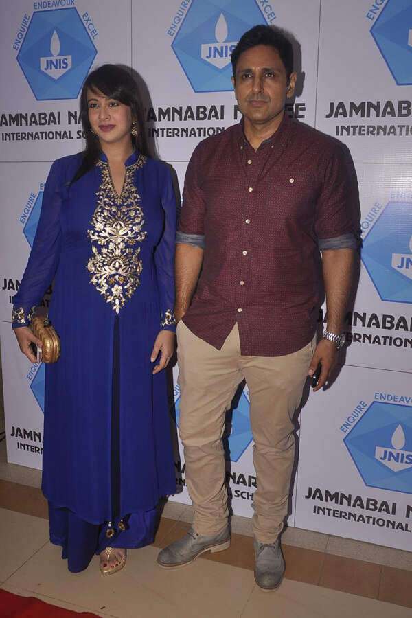 Parvin Dabas Photos