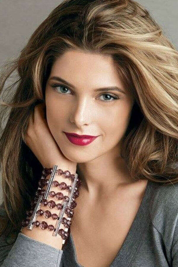 Ashley Greene Stills