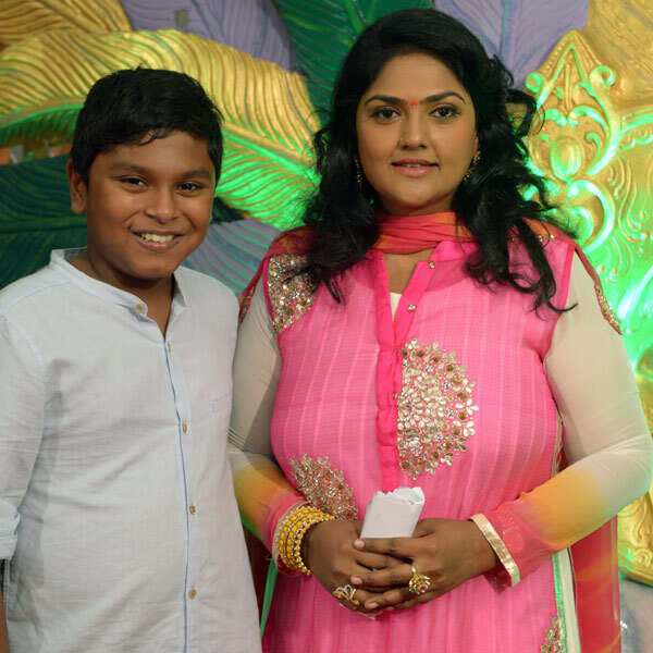 M.R. Radha Wallpapers
