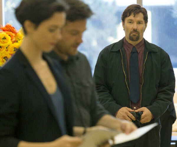 Joel Edgerton Stills