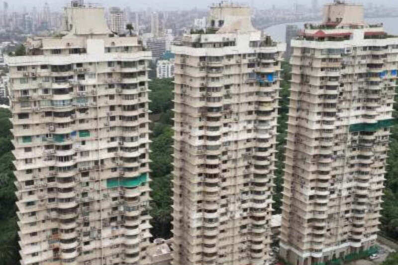 Grand Paradi Towers