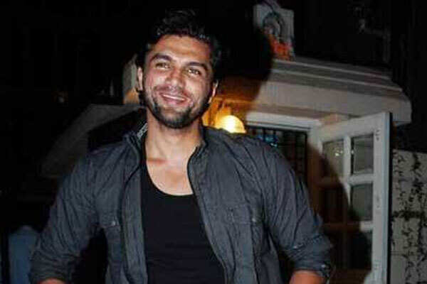 Chetan Hansraj Stills
