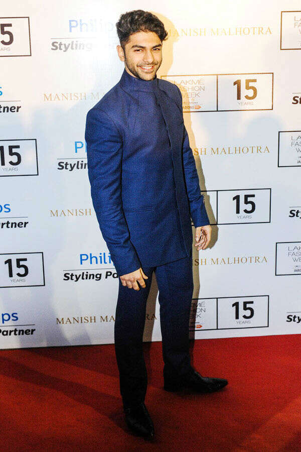 Taaha Shah Wallpapers