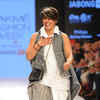 Article image for: New pictures of <i class="tbold">urvashi kaur</i>