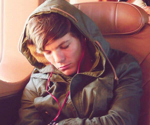Louis Tomlinson Images