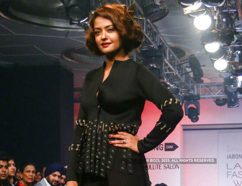 LFW '15: Day 6: Tanieya Khanuja