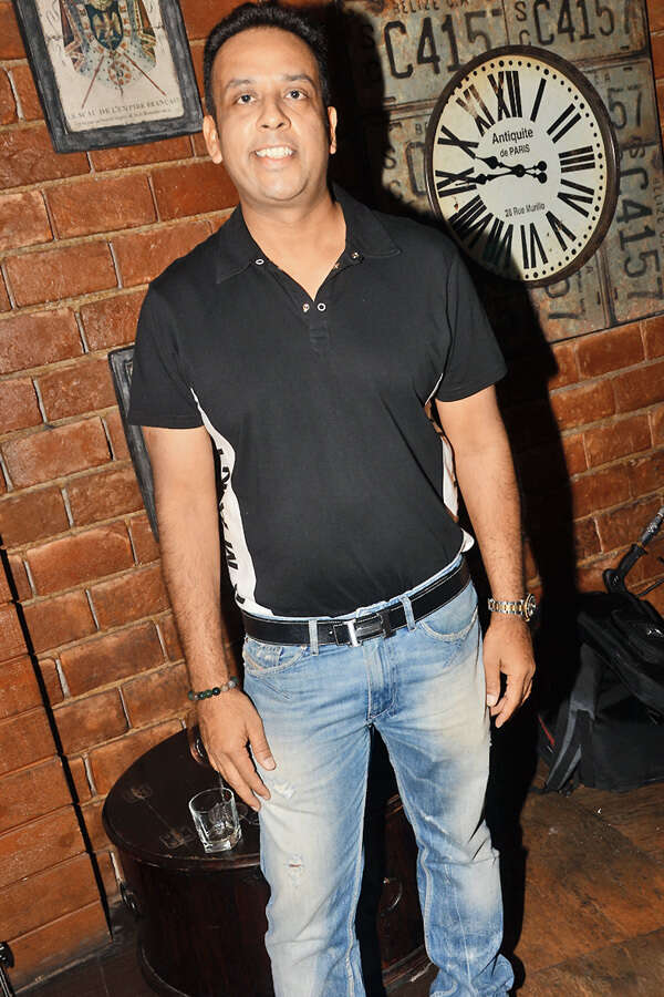 Amit Saxena Photos