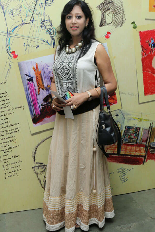 Reshmi Mitra Images