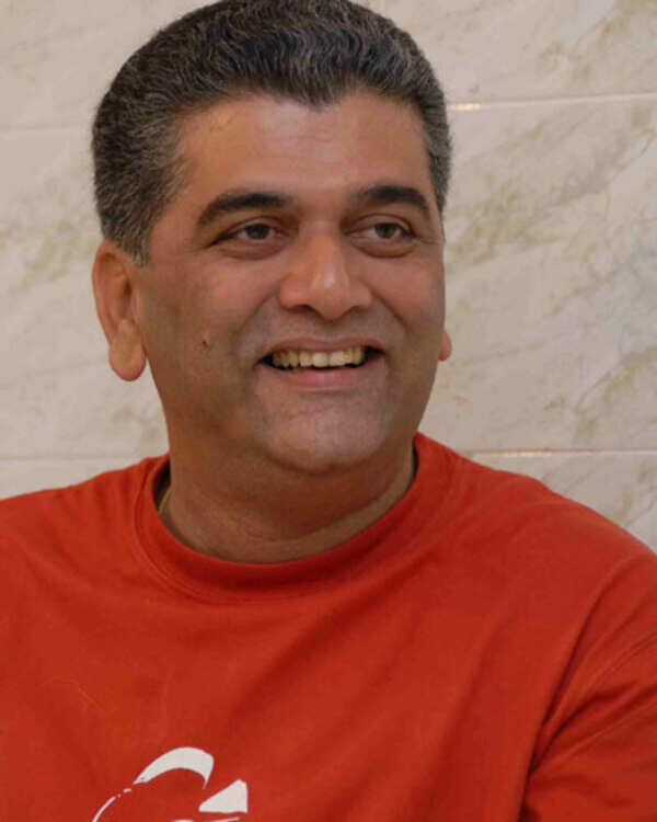 Girish Oak Stills