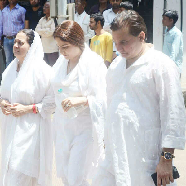 Ayesha Jhulka
