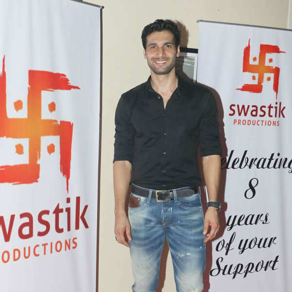 Aham Sharma Photos