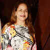 Article image for: <i class="tbold">ramola bachchan</i> clicked on her arrival