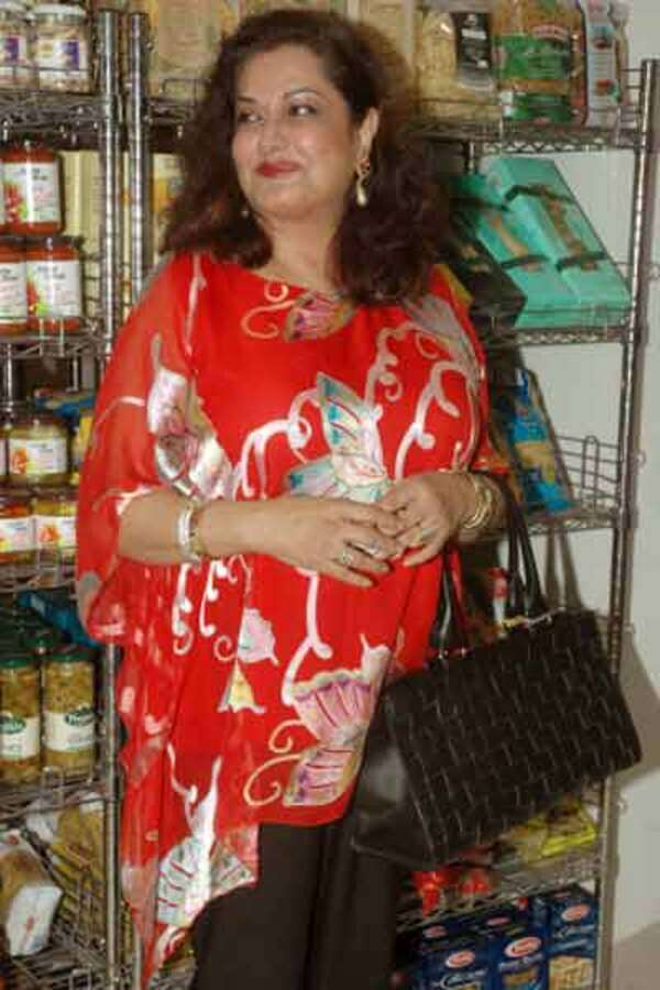 Moushumi Chatterjee