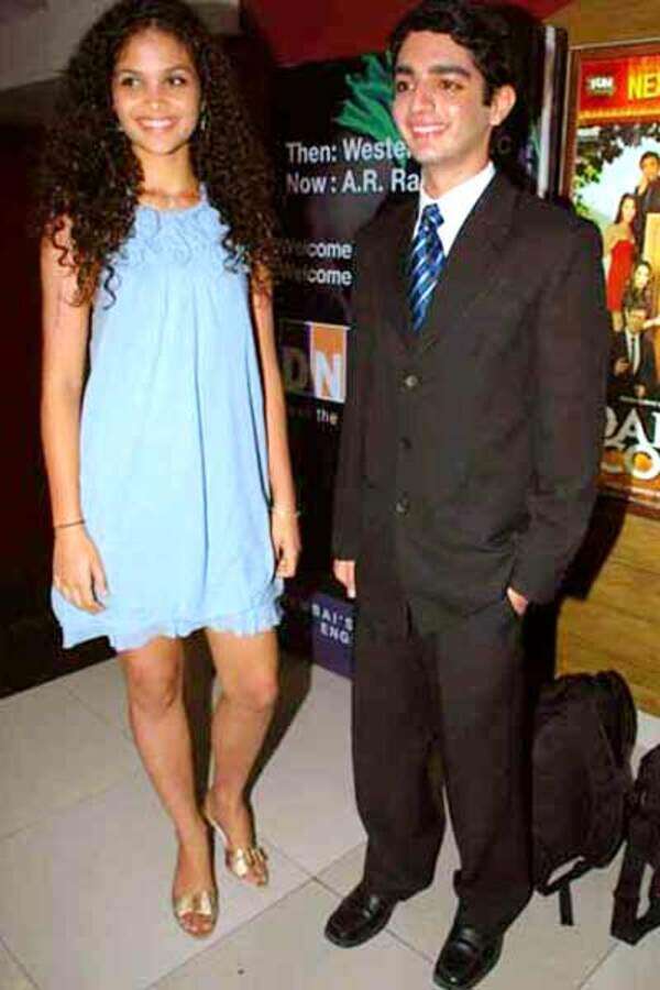Ayesha Kapoor Photos