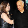 Article image for: Mahesh Bhatt knocks <i class="tbold">thrice</i> to enter daughter Alia’s room