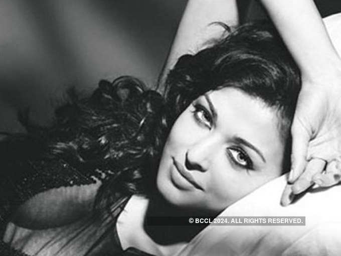 Jazbaa: Reasons to watch Aishwarya's comeback film