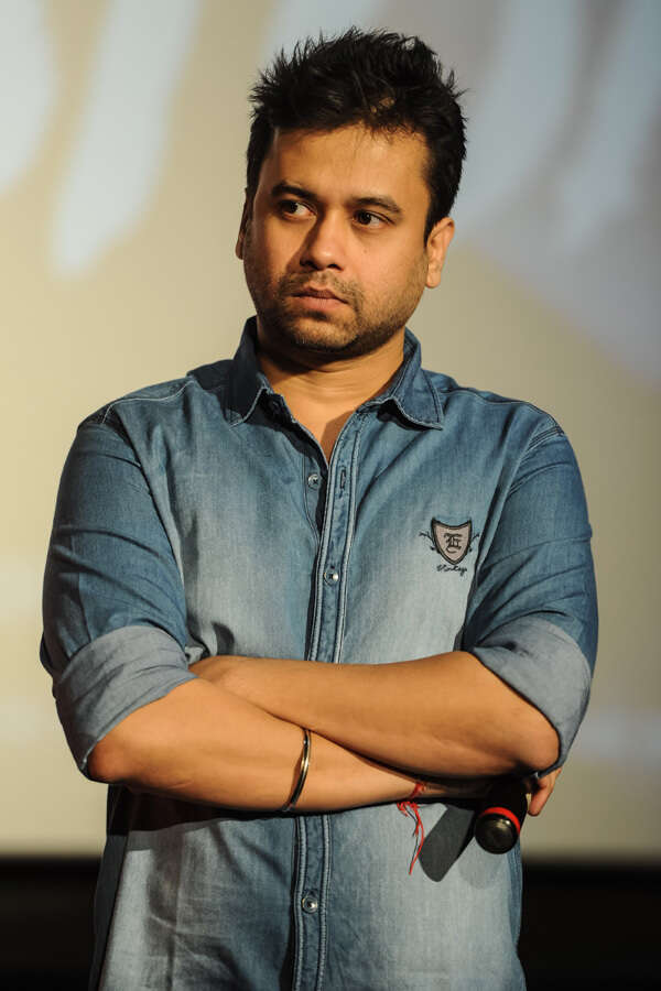 Vishal Pandya Images