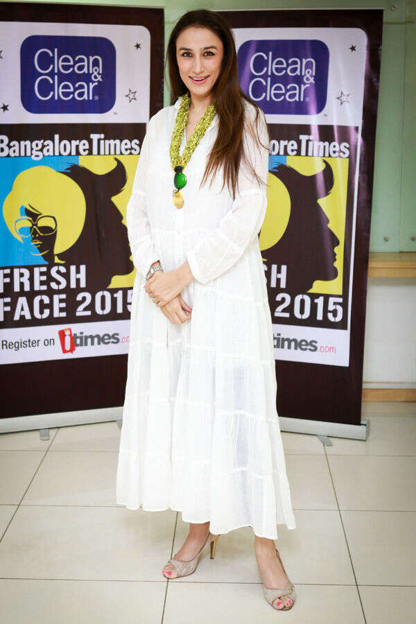 Sheetal Sharma Images