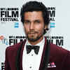 Article image for: Randeep Hooda to promote <i class="tbold">main aur charles</i> in Bigg Boss 9 house