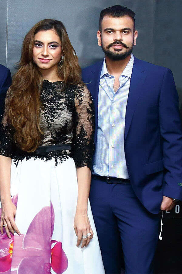 Sam Khan Photos