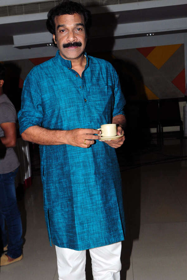 Jayaraj Warrier Pictures