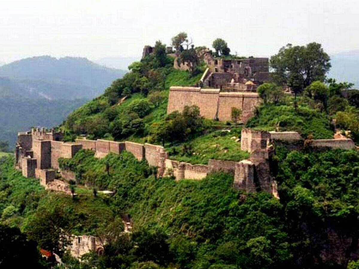 Kangra Fort, Palampur - TimesTravel