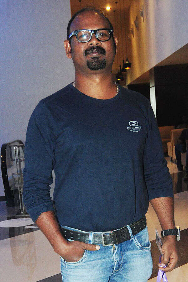 Vinod Sukumaran Images