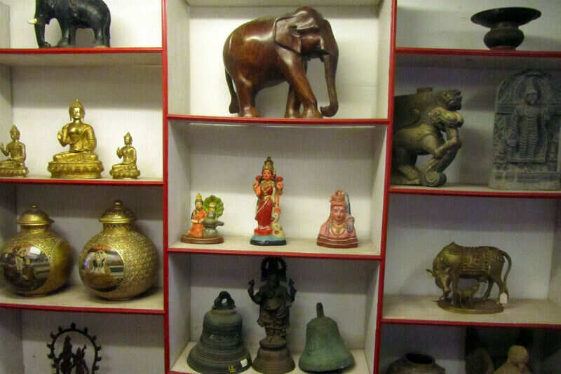 Antiques and artefacts