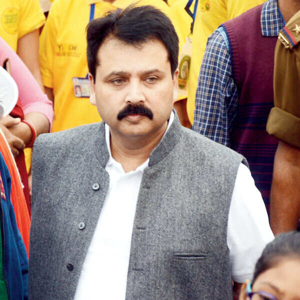 Mahesh Kumar Stills