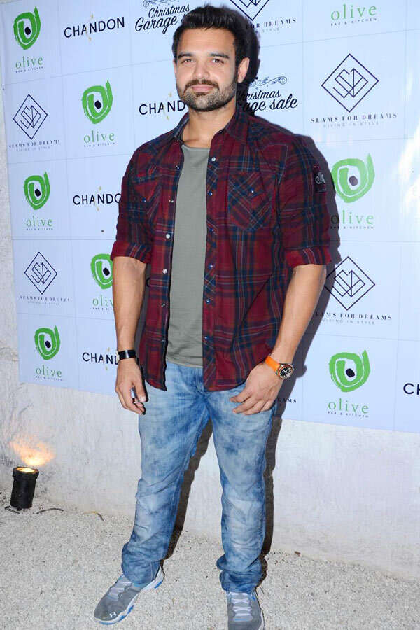 Mahaakshay Chakraborty