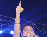 Sukhwinder performs live