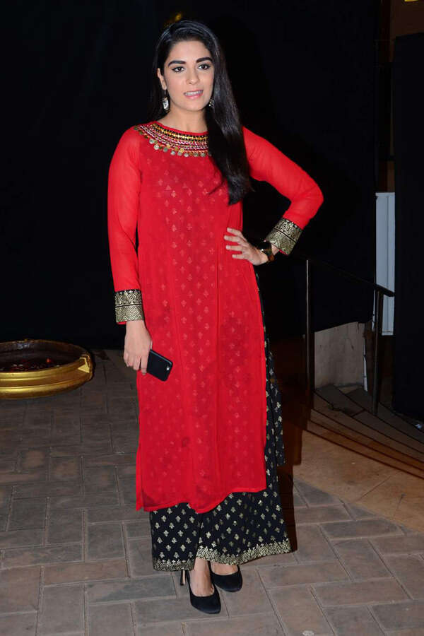 Pooja Gaur Images