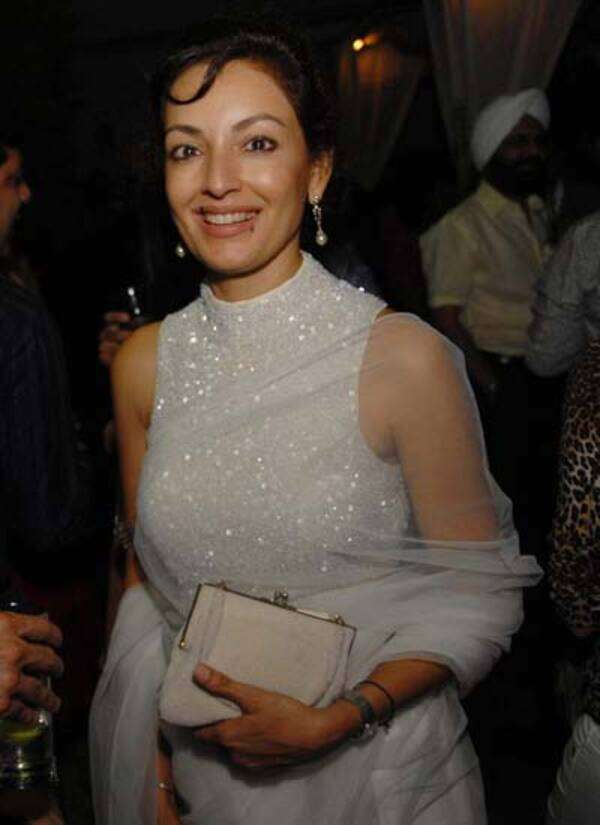 Nisha Singh Images